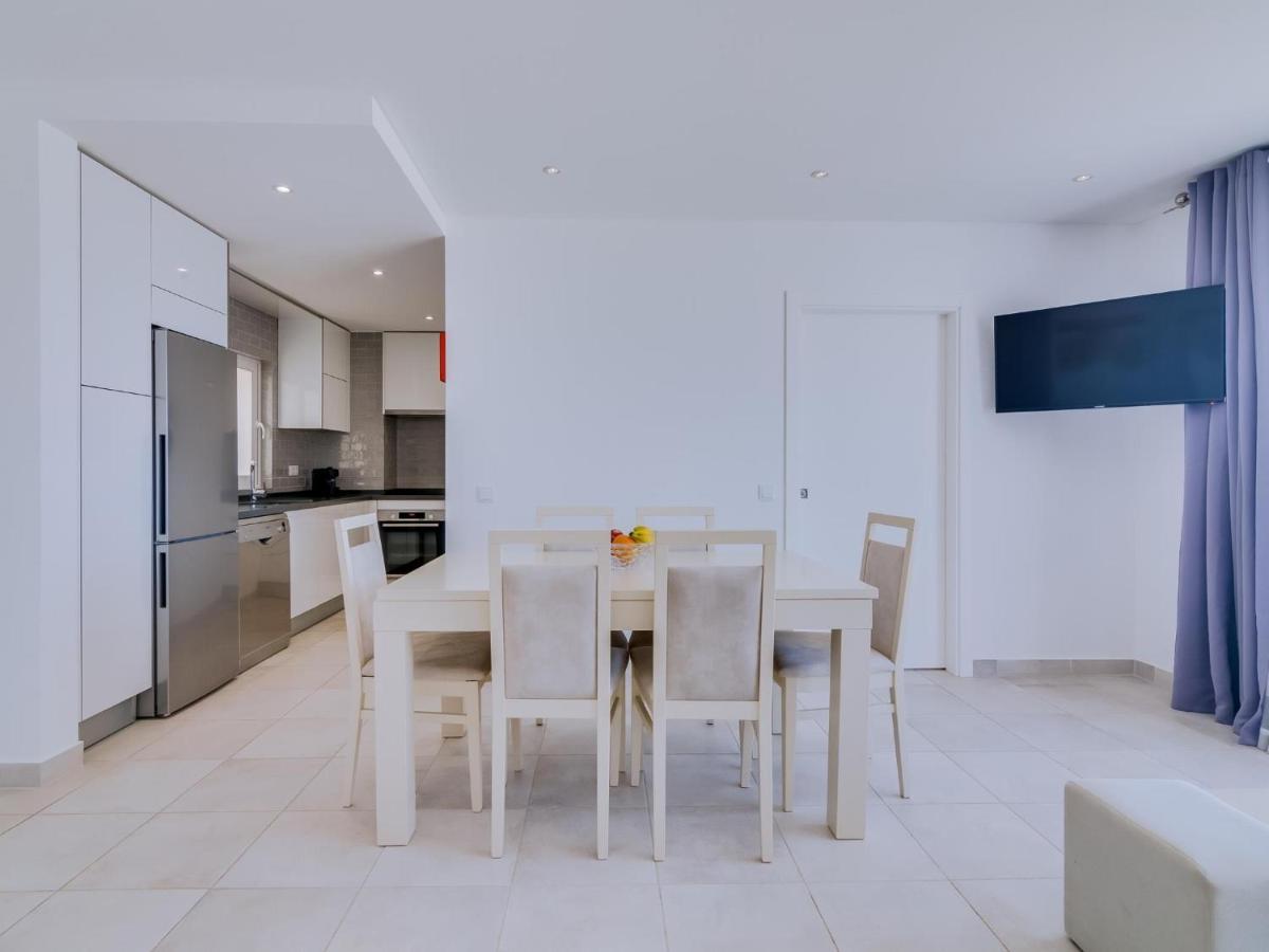Al - Atlantida Penthouse Apartment Quarteira Bagian luar foto