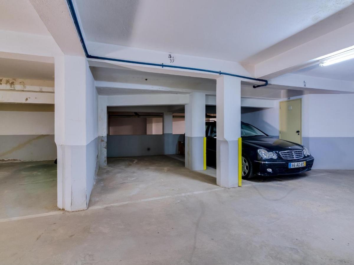 Al - Atlantida Penthouse Apartment Quarteira Bagian luar foto